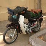 Sleeping-on-a-Motorcycle-12 Sleeping-on-a-Motorcycle-12